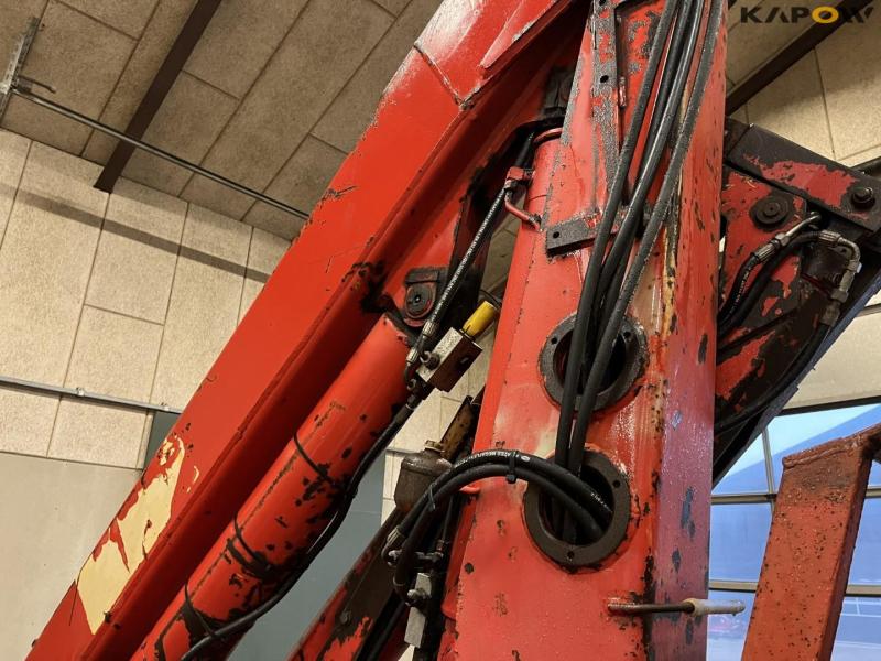 Trailer with crane 29