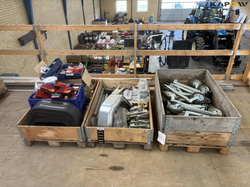 Trailer spare parts 4
