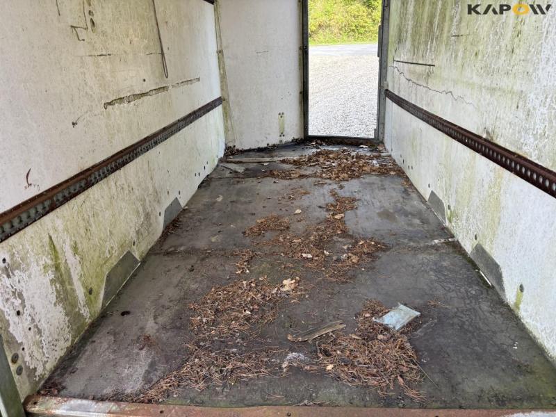 Trailer - Without registration certificate 17