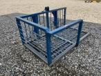 Transport box for skid steer loader with Terex hitch 3