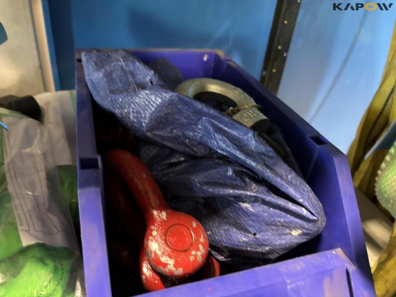 Transport equipment 14