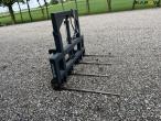 Treemme FBPS.CDC bale spear with Merlo hitch 4