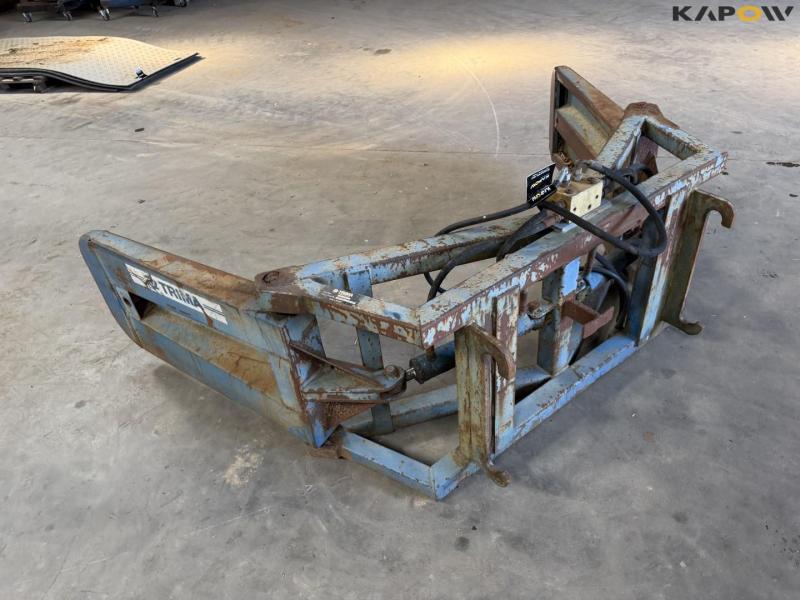 Trima bale clamp with Hydrema hitch 7