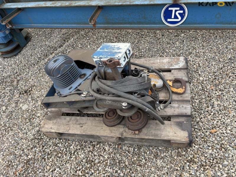 TS column jib crane 2000kg 24