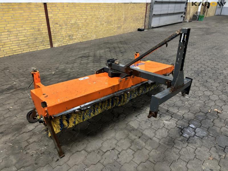 Tuchel sweeps for 3-point 3