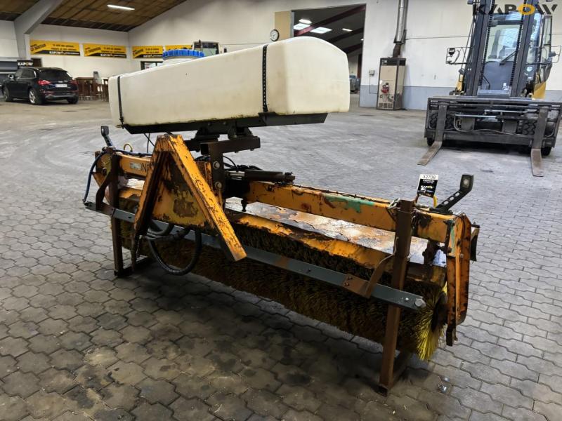 Tuchel sweeper with A-frame 5