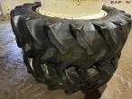 Twin wheels 20.8-R42 9
