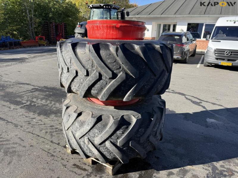 Twin wheels 600/70-R30 5