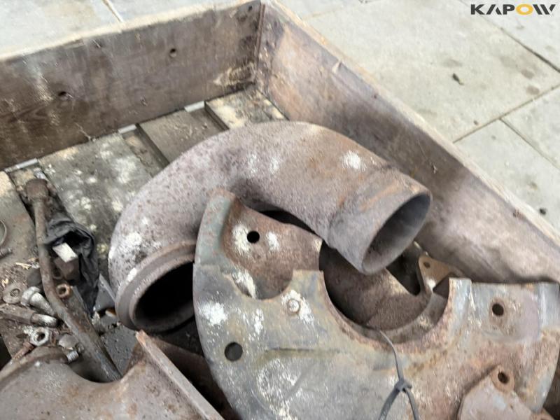 Exhaust pipe for commins 903 engine 13