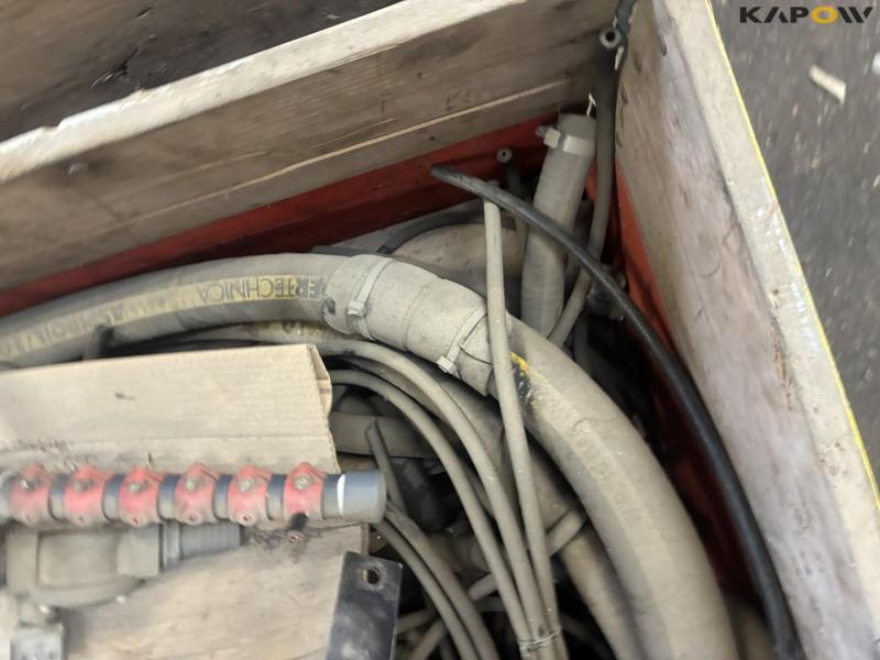 Equipment for Air-Jet sprayers 14