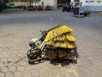 Hydraulic broom equipment 3