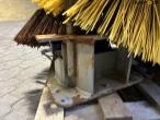 Hydraulic broom equipment 17