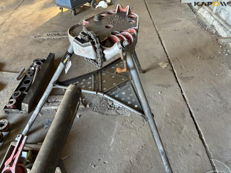 Pipe and thread cutting equipment 7