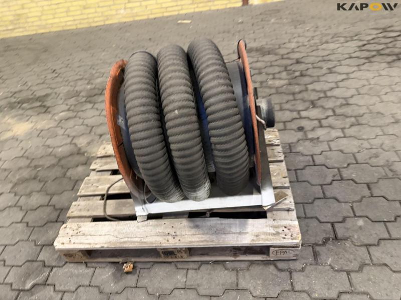 Suction with roll-up 2