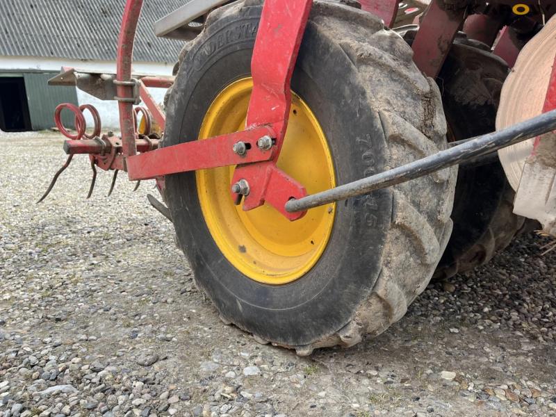 Väderstad 300S Super XL seed drill 25