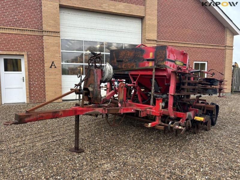 Väderstad 400p seed drill - burnt 1