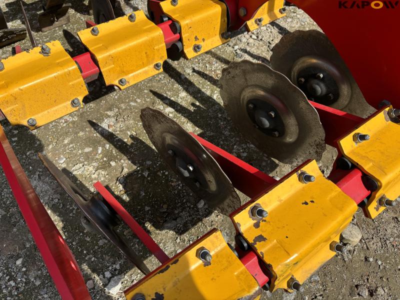 Väderstad 4 m. seed drill 13