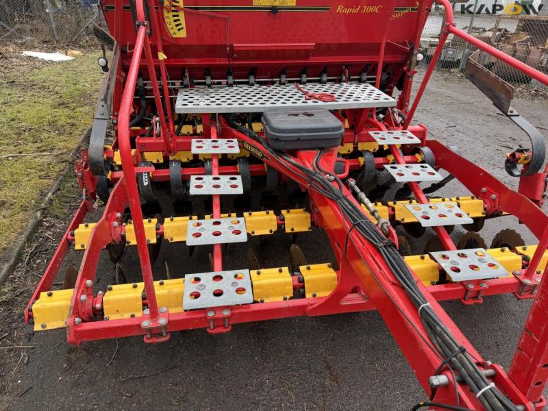 Väderstad Rapid 300C super XL seed drill 17