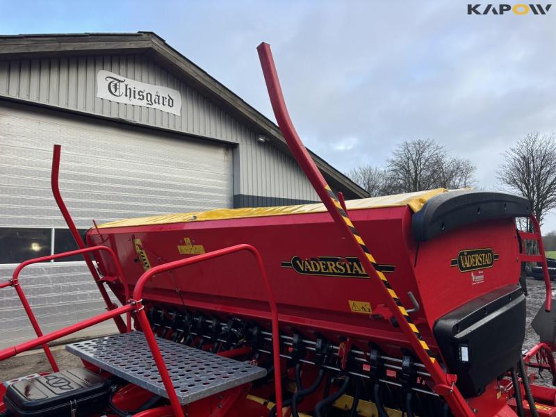 Väderstad Rapid 400 seed drill 34