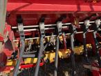 Väderstad Rapid 400C seed drill 25