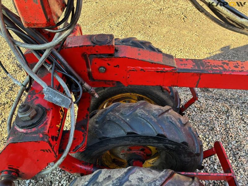 Väderstad rapid 400s super seeder 12