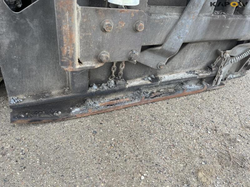 Vögele Super 1300-3I asphalt paver 28