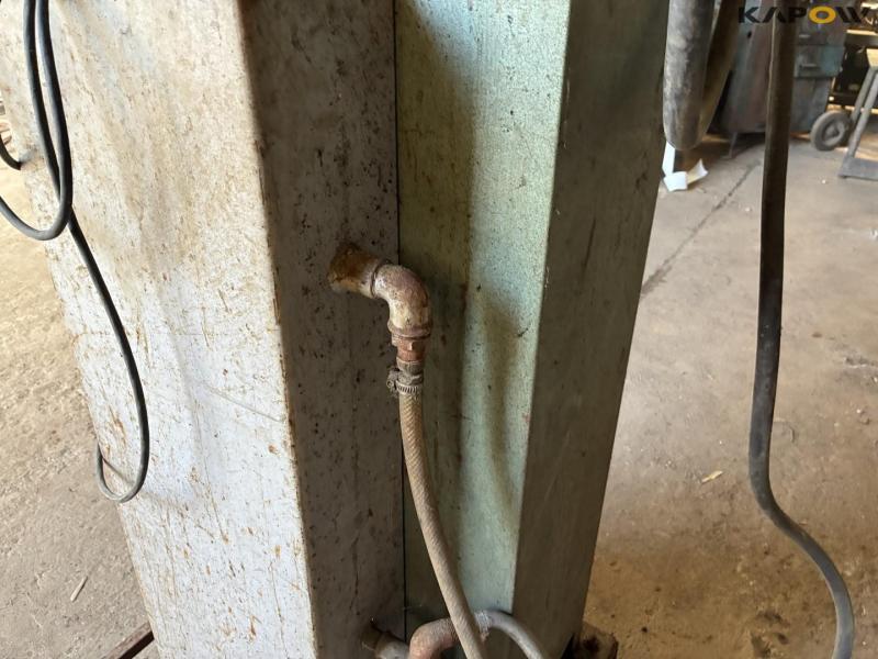 V. Løwener N302 spot welder 13