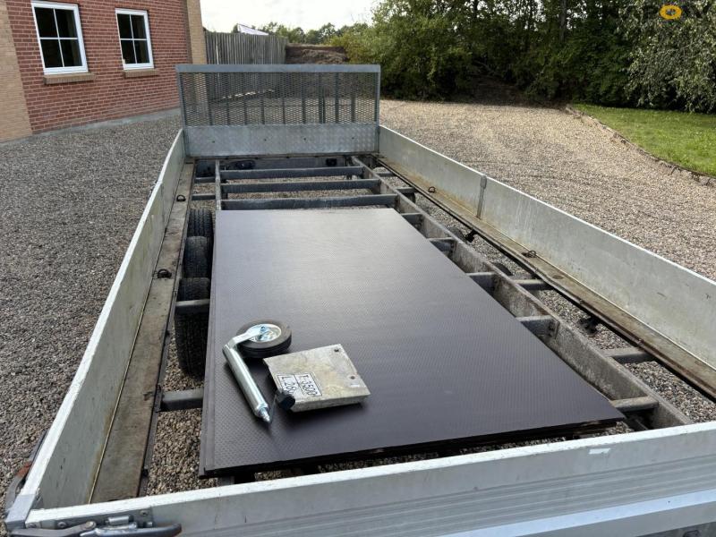 VA trailer - Without registration certificate 20