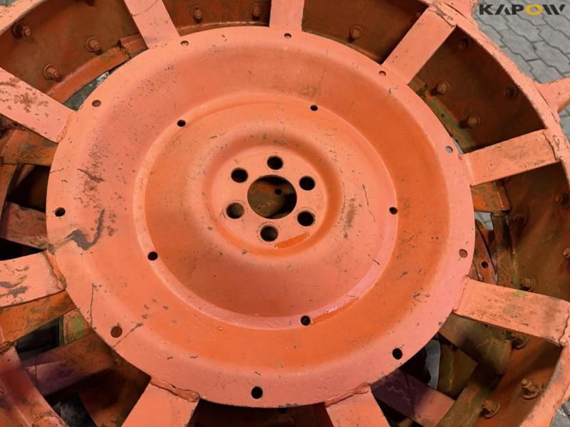 Weight, fence roller and iron wheel 12