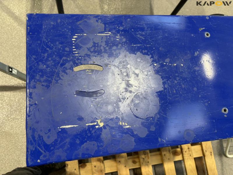 Workshop equipment 28