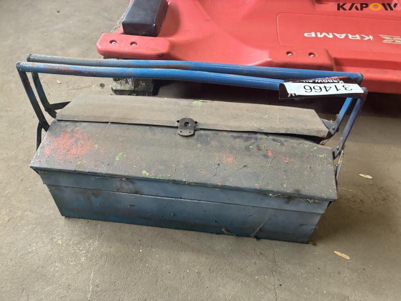 Workshop equipment 13