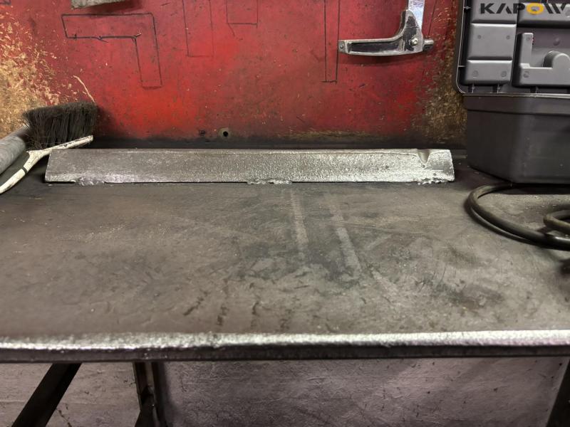 Workshop table 402x50 cm 5