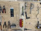 Workshop table with tools 18