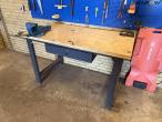 Workshop table and blackboard 3