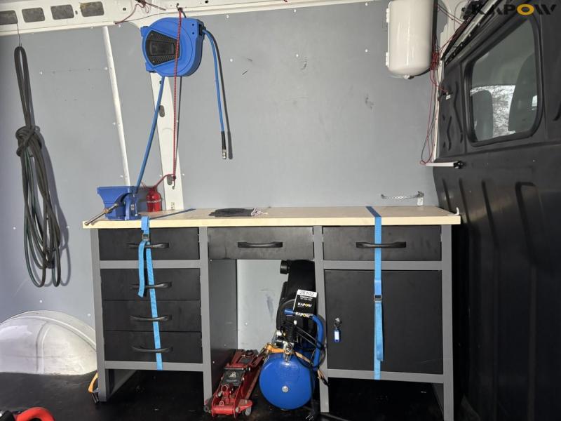 Workshop table and equipment 1