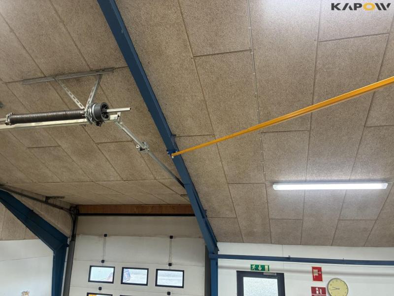 Workshop crane with 500kg Delta hoist 28