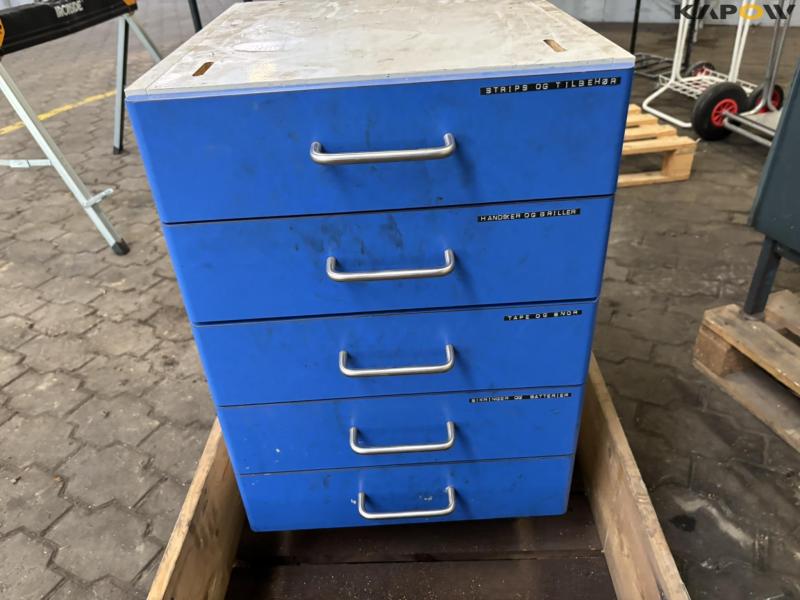 Miscellaneous workshop equipment 39