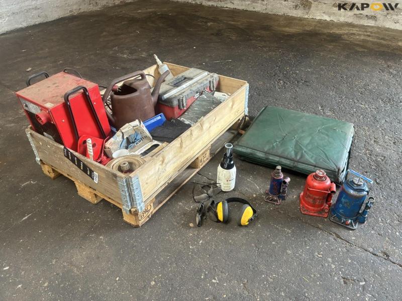 Workshop equipment 1