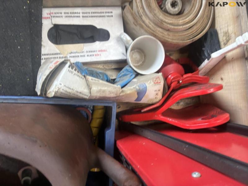Workshop equipment 22