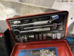 Tool trolley with contents 14
