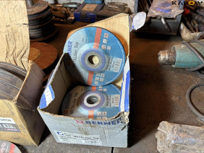 Miscellaneous tools 21