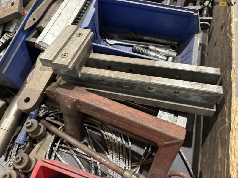 Tools for milling cutter 13