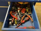 Tool trolley with light test station 18