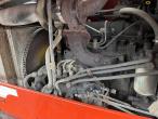 Valmet 405 tractor with broom 12