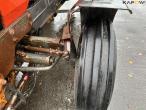 Valmet 405 tractor with broom 14