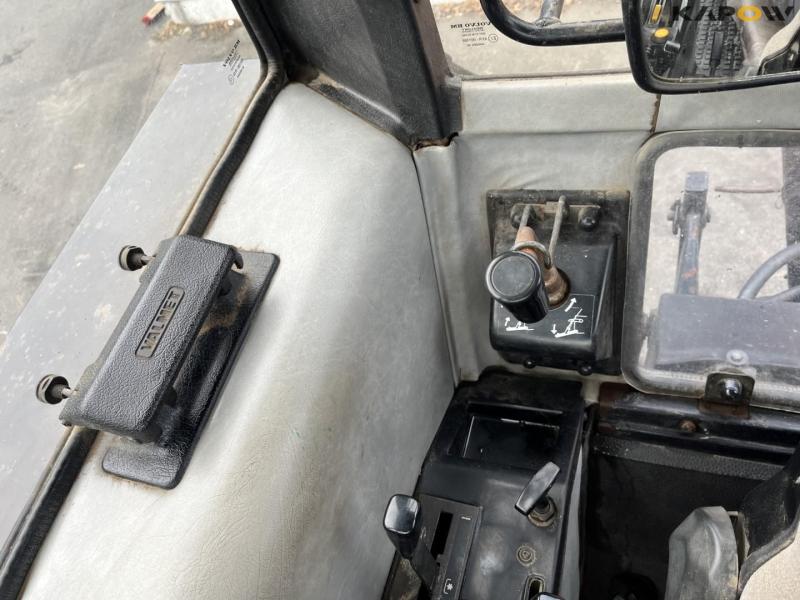 Valmet 505 front loader tractor 41