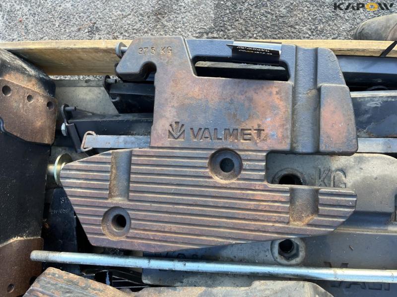 Valmet weight blocks with weight block holder 11