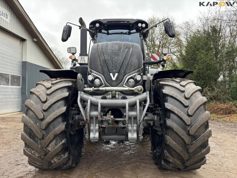 Valtra S394 tractor 2