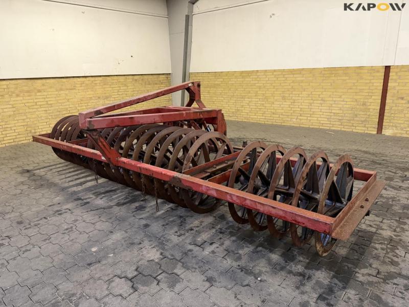 Valtra front soil packers 1