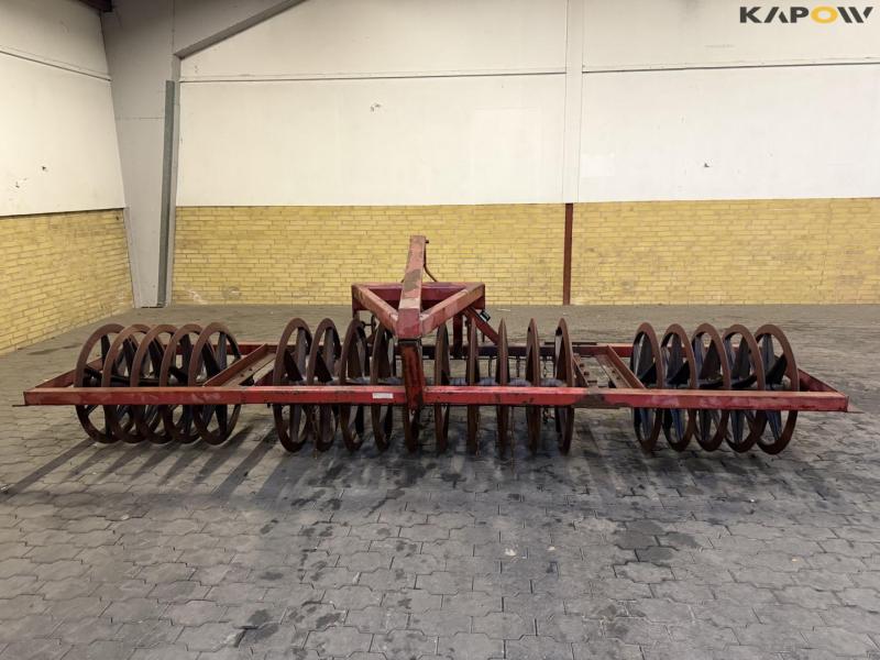 Valtra front soil packers 2